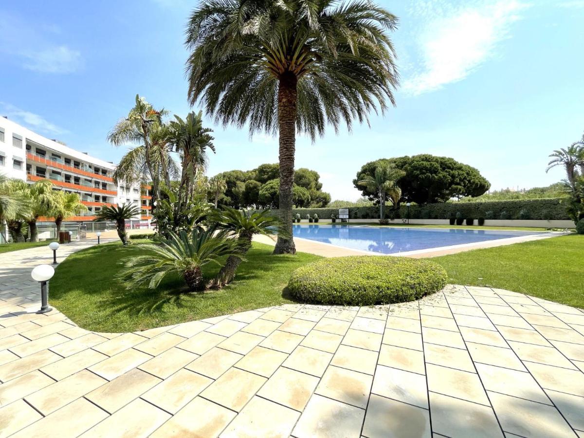Luxurycambrils Resort&Spa Luaran gambar